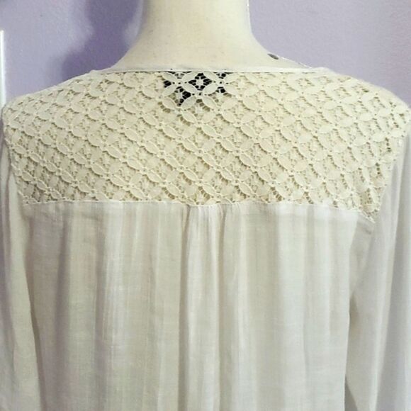 AGB Boho Romantic Off white Laced Peasant Top - Picture 6 of 10